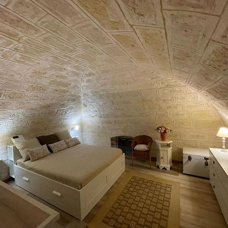 Casa Della Luna Барі Екстер'єр фото